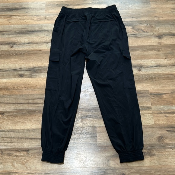 ATHLETA WOMENS CHELSEA UTILITY JOGGER CARGO BLACK Sz 4 - Picture 2 of 8